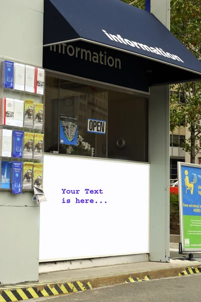 O cartaz da cabine de informações — Fotografia de Stock