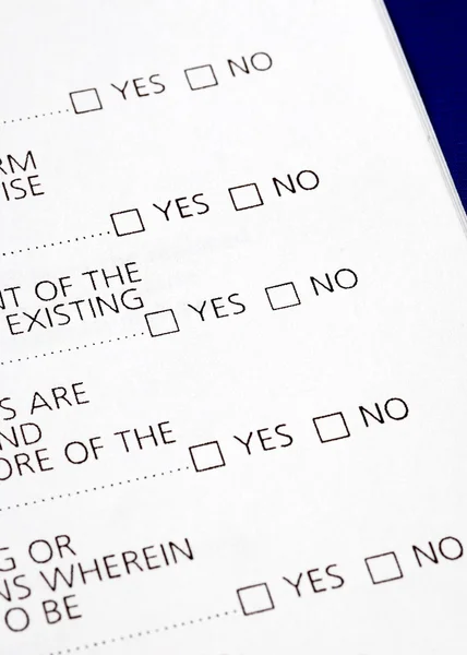 Wählen Sie ja oder nein aus einem Fragebogen — Stockfoto