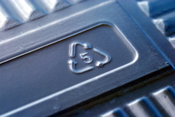 Recycle sign number 5 on a plastic box — Stock Photo, Image