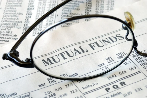 Focus on mutual fund investing — Stock Photo, Image