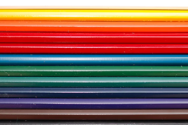 Lápices de colores aislados en blanco — Foto de Stock