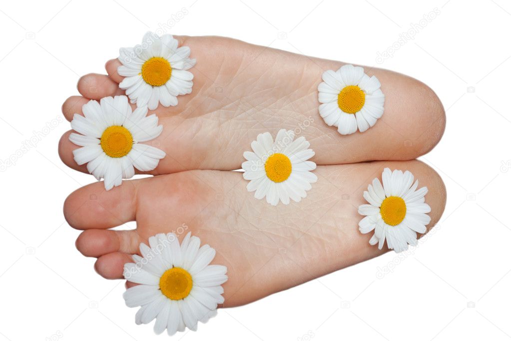 Feminine foots and daisywheels