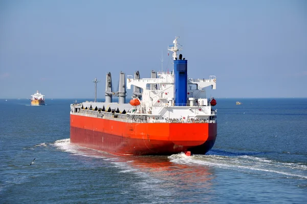 Dry ship at sea — Stock Photo, Image