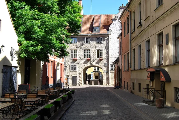 Улица старой рига-латвии — стоковое фото