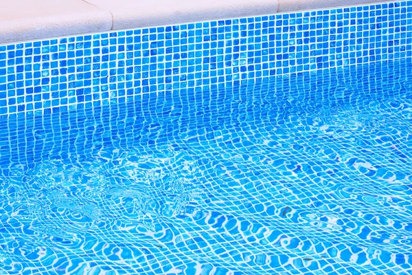 游泳池瓷砖 — 图库照片