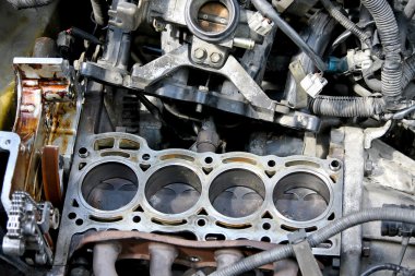 Engine block clipart