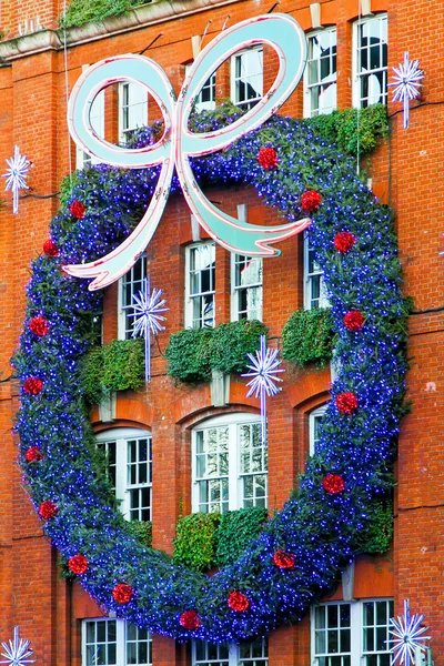 Christmas facade wreath — Stock Photo, Image