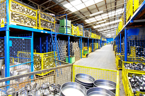 Металлический склад
