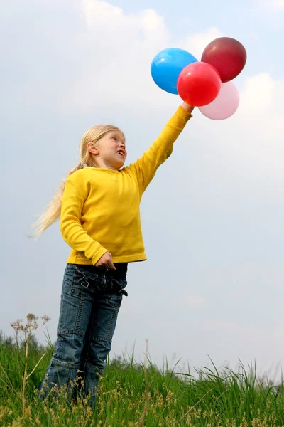 Діти і повітряні кулі — стокове фото