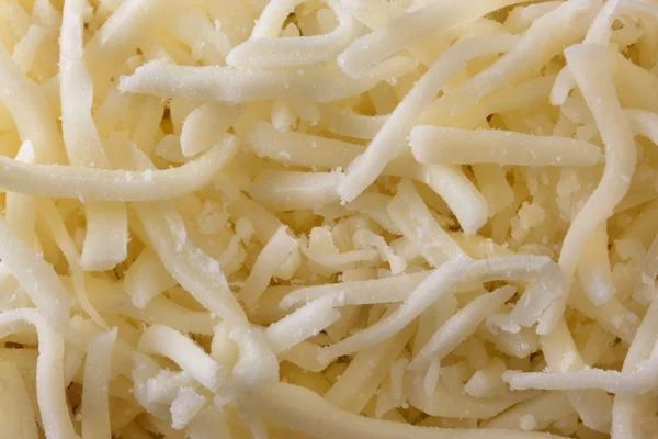 Geraspte mozzarella kaas — Stockfoto