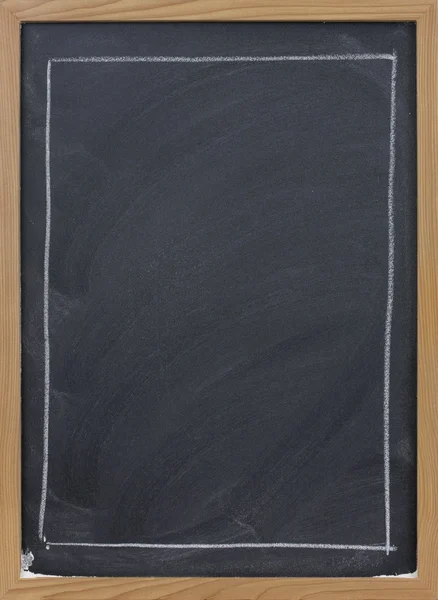 Büyük dikdörtgen beyaz c ile boş yazı tahtası — Stok fotoğraf