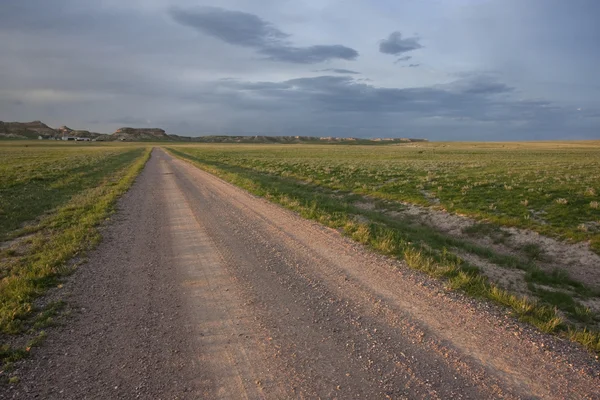Estrada da fazenda em Pawnee Grassland, Colorado — Fotografia de Stock
