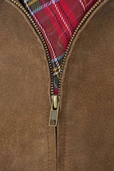 Rozbalené mosazný zip koženou bundu — Stock fotografie