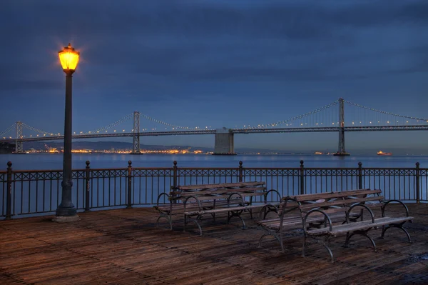 São Francisco à noite - Bay Bridge — Fotografia de Stock