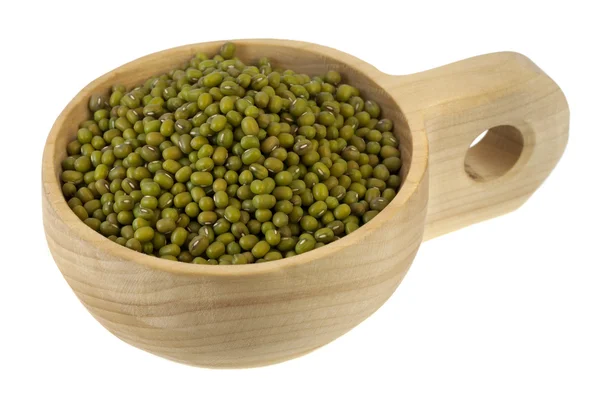 Scoop of mung beans — Stock Photo, Image