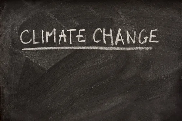 Klimat ändra titel på blackboard — Stockfoto