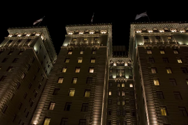 stock image Hotel building at night