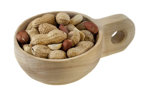 Schaufel Erdnüsse — Stockfoto