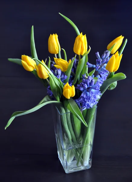 Spring flower bouquet — Stock Photo, Image