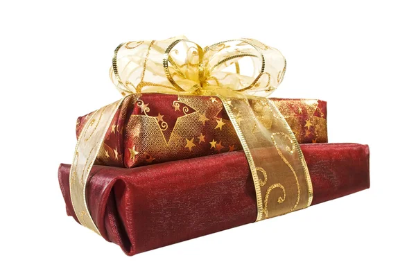 Twee organza verpakt rode geschenkdozen — Stockfoto