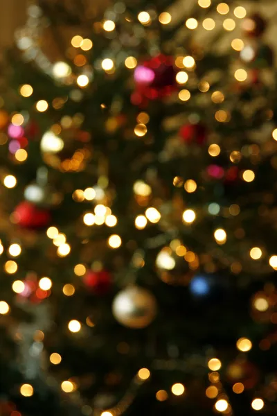 Размытая рождественская ёлка — стоковое фото