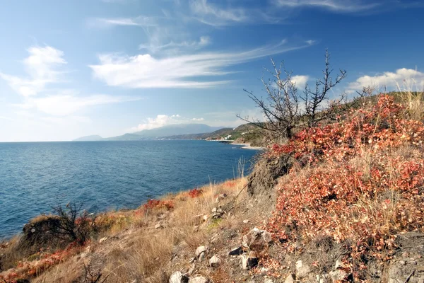 Pobřeží Černého moře na podzim — Stock fotografie