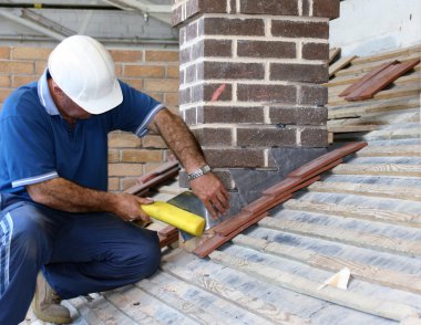 Trainee roofer clipart