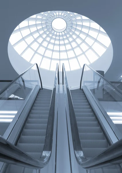 Shopping mall escalator — Stock Photo, Image