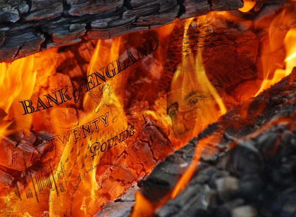 Moneda en llamas — Foto de Stock