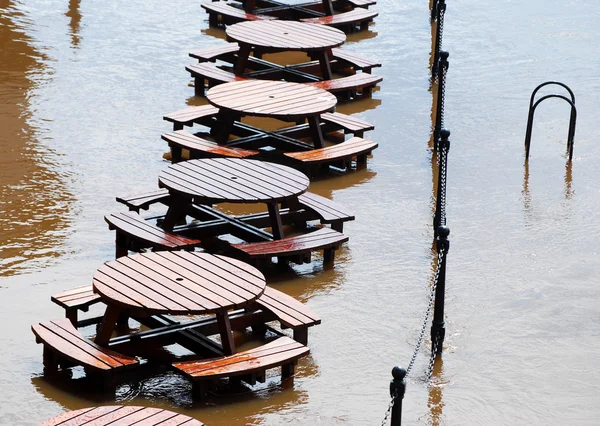 Flooded tables in York — Stock Photo, Image