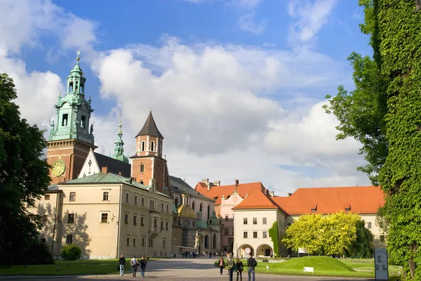 Das königliche Wawel-Schloss in Krakau — Stockfoto