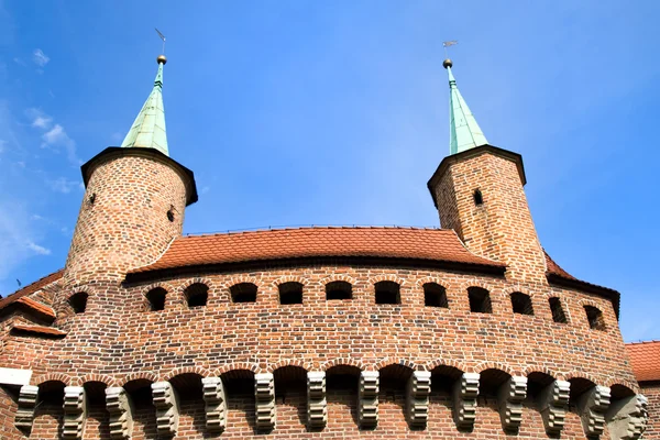 Stor barbican monument i Krakow — Stockfoto