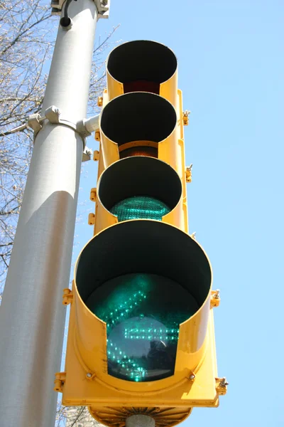 Groen verkeerslicht — Stockfoto