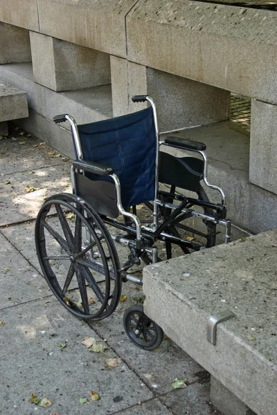 Tekerlekli sandalye — Stok fotoğraf
