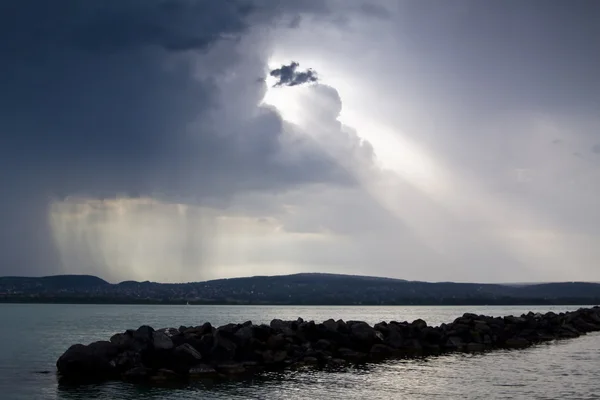 バラトン湖以上嵐 — ストック写真