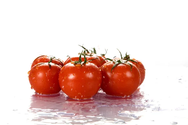 परिपूर्ण ताजे लाल ओले टोमॅटो — स्टॉक फोटो, इमेज