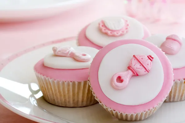 Cupcakes für eine Babydusche — Stockfoto