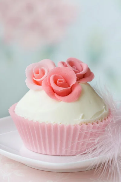 Rosa muffin — Stockfoto