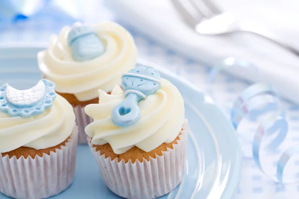Cupcakes para una ducha de bebé — Foto de Stock