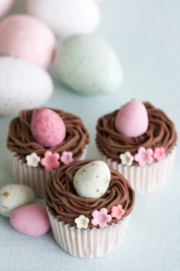 Easter cupcakes clipart