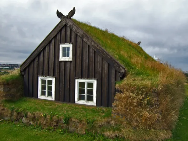 Isländska torv hus — Stockfoto