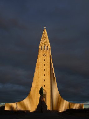 Hallgrimskirkja Kilisesi