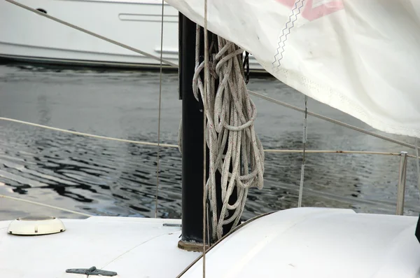 Detalhe veleiro mastro — Fotografia de Stock