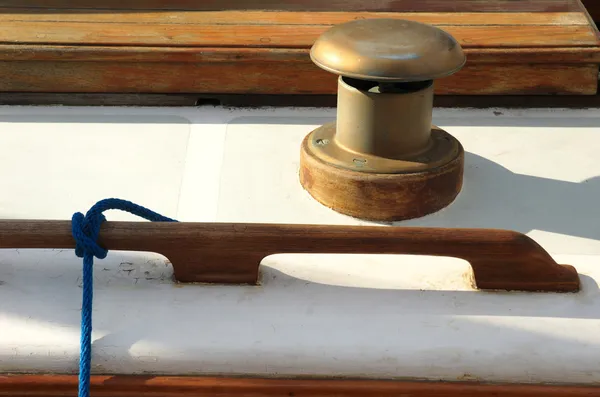 Jacht żaglowy - rura wentylacyjna — Zdjęcie stockowe