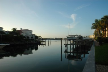 sabah, Napoli