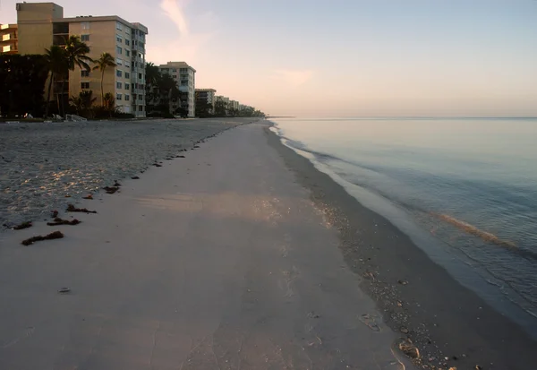 Naples beach in the morning — Stock Photo, Image