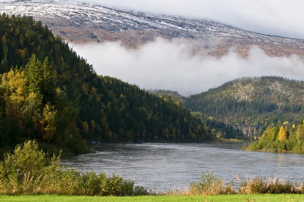 挪威山风景 — 图库照片