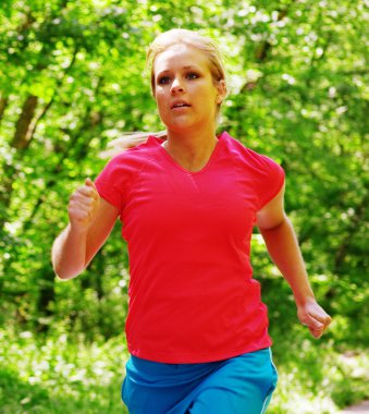 genç kadın çalışma dışarı