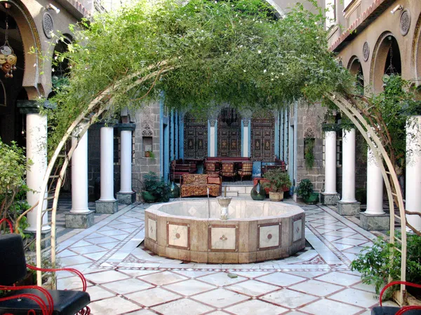 Gården i gamla Damaskus Stockfoto