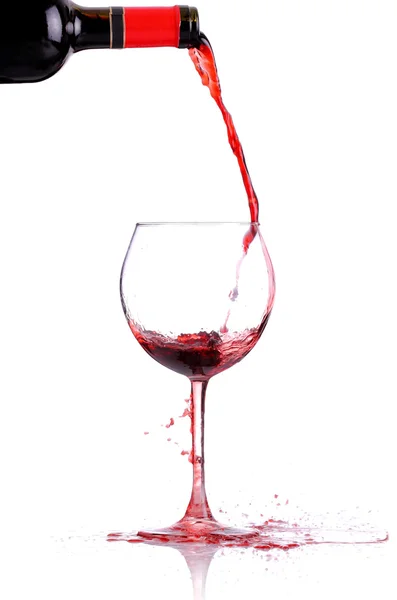 Vin som hälls — Stockfoto